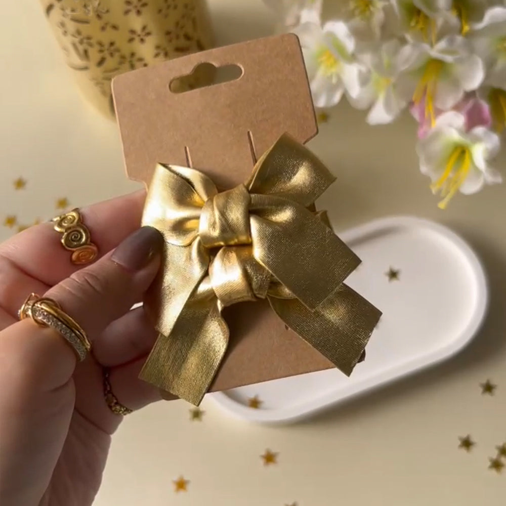Elan Gold Pin (Bow)