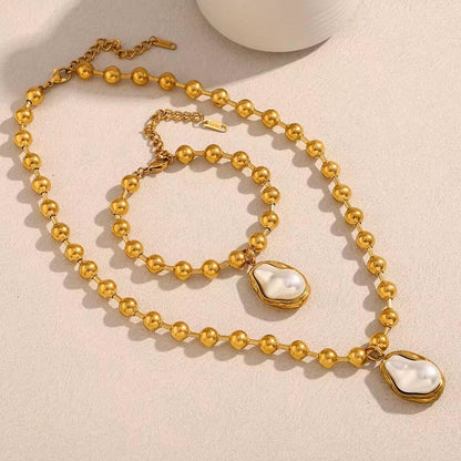 Noor Drop Necklace