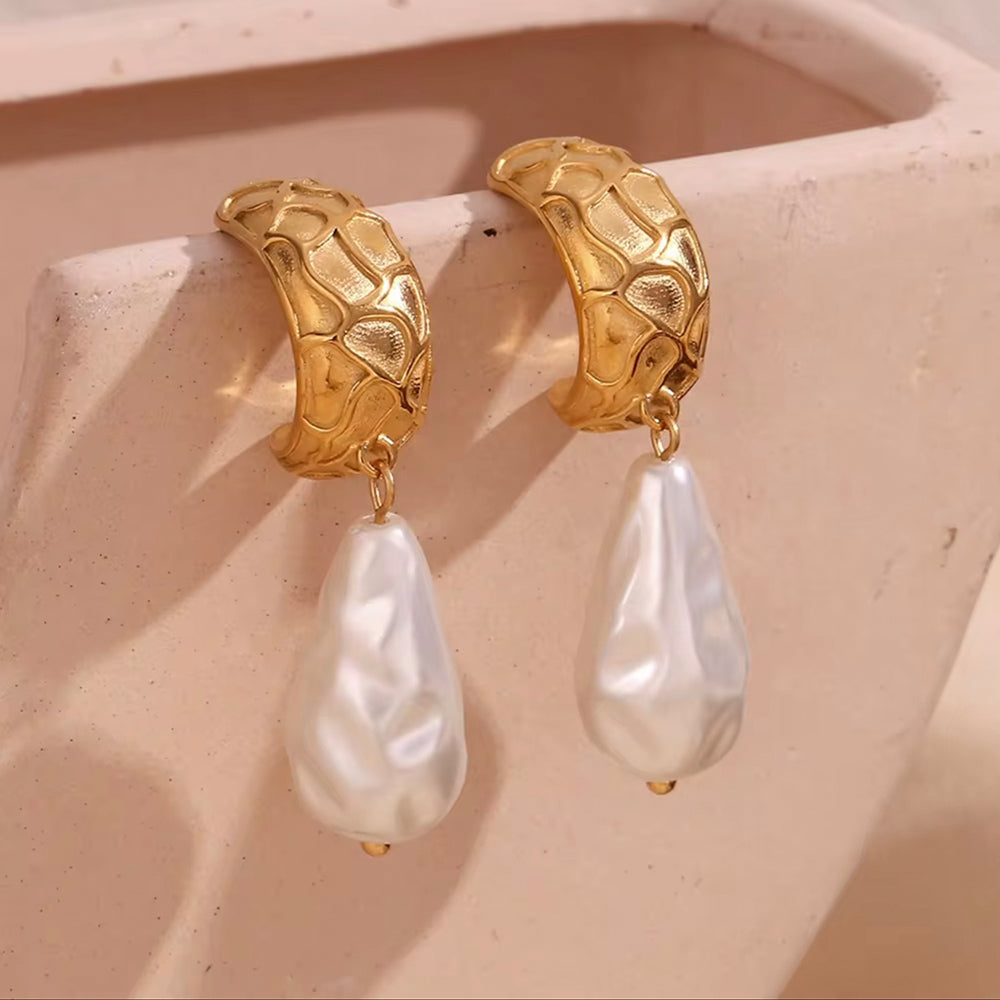 Baroque Pearl Earrings