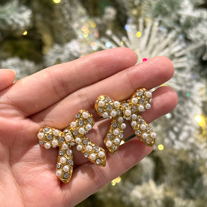 Bow Pearl Earrings