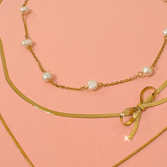 Grace Bow Necklace