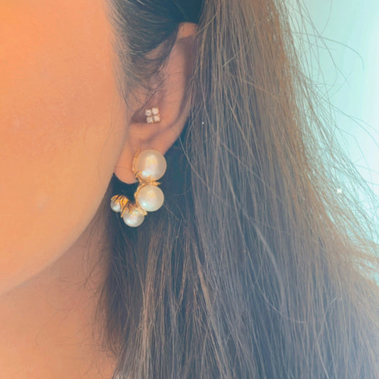 Moon Pearl Earrings