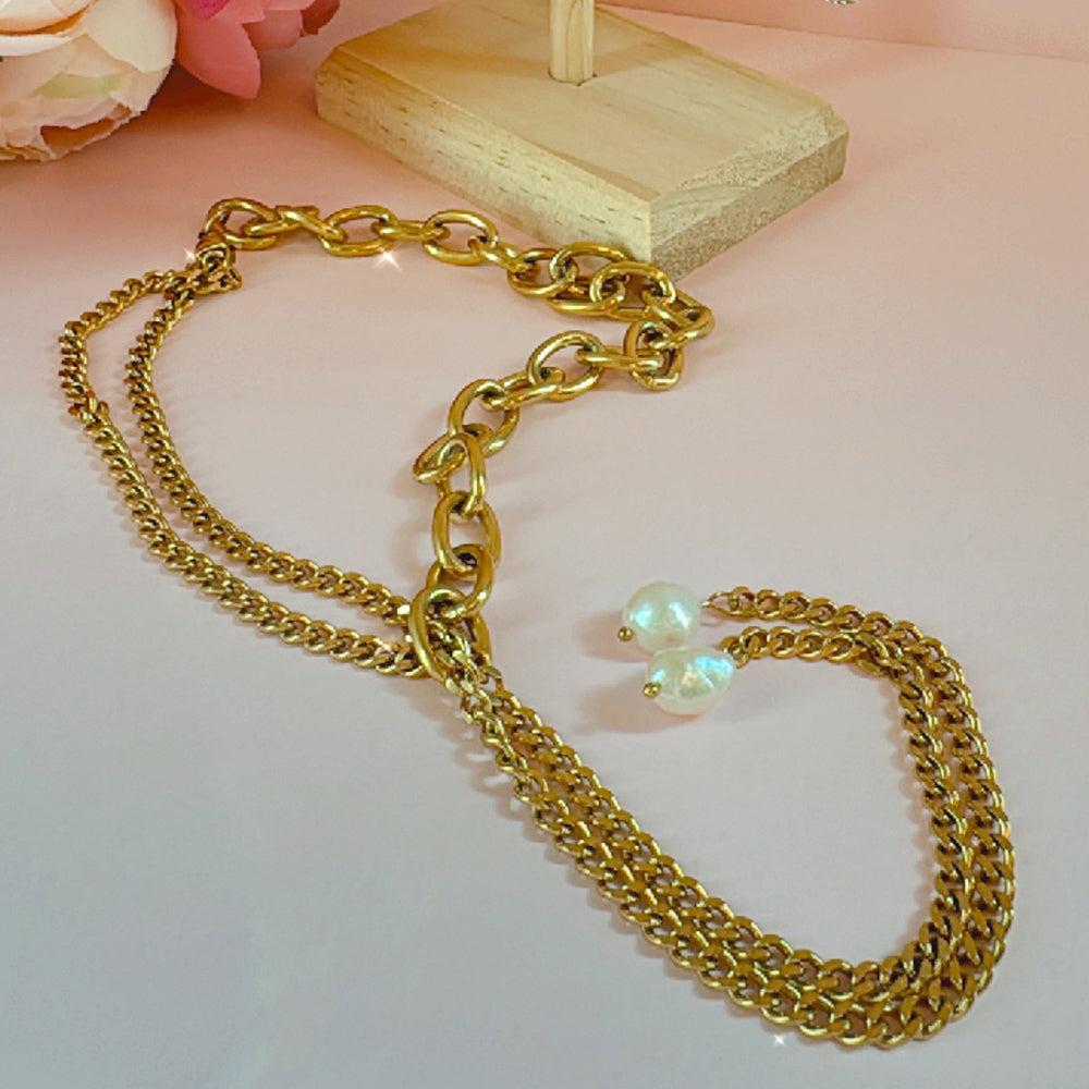 Olivian Necklace