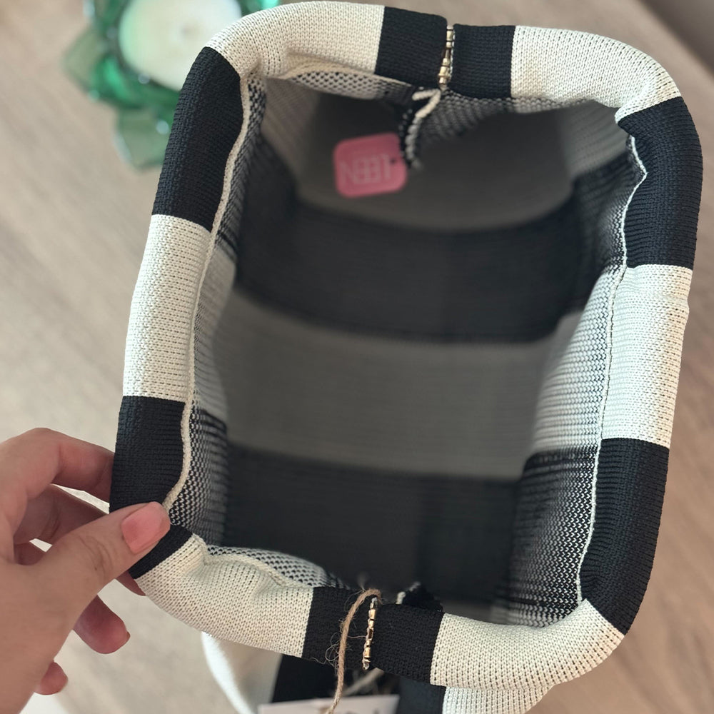 Harbor Stripe Pouch (Black n White)