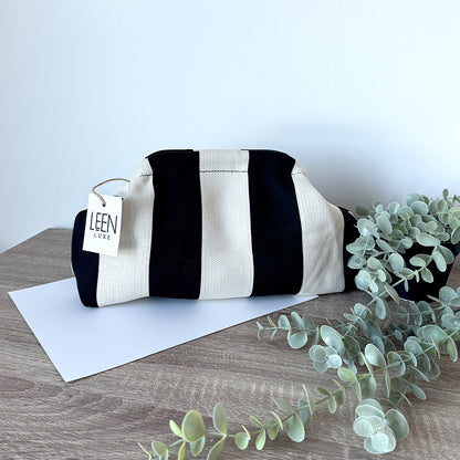 Harbor Stripe Pouch (Black n White)