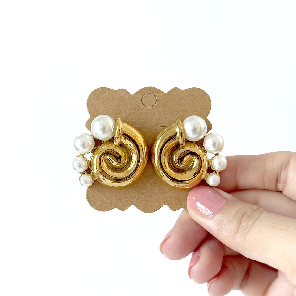 Snail Pearl Earrings